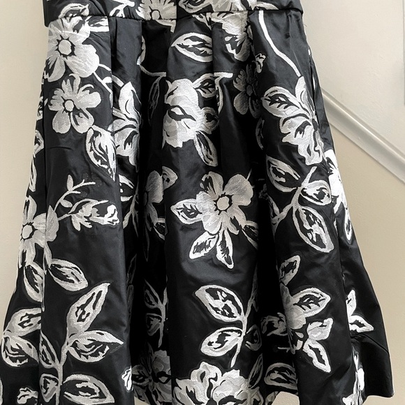 NWT Ralph Lauren A-Line Fit and Flare Party Dress - Size 6 - Picture 4 of 8